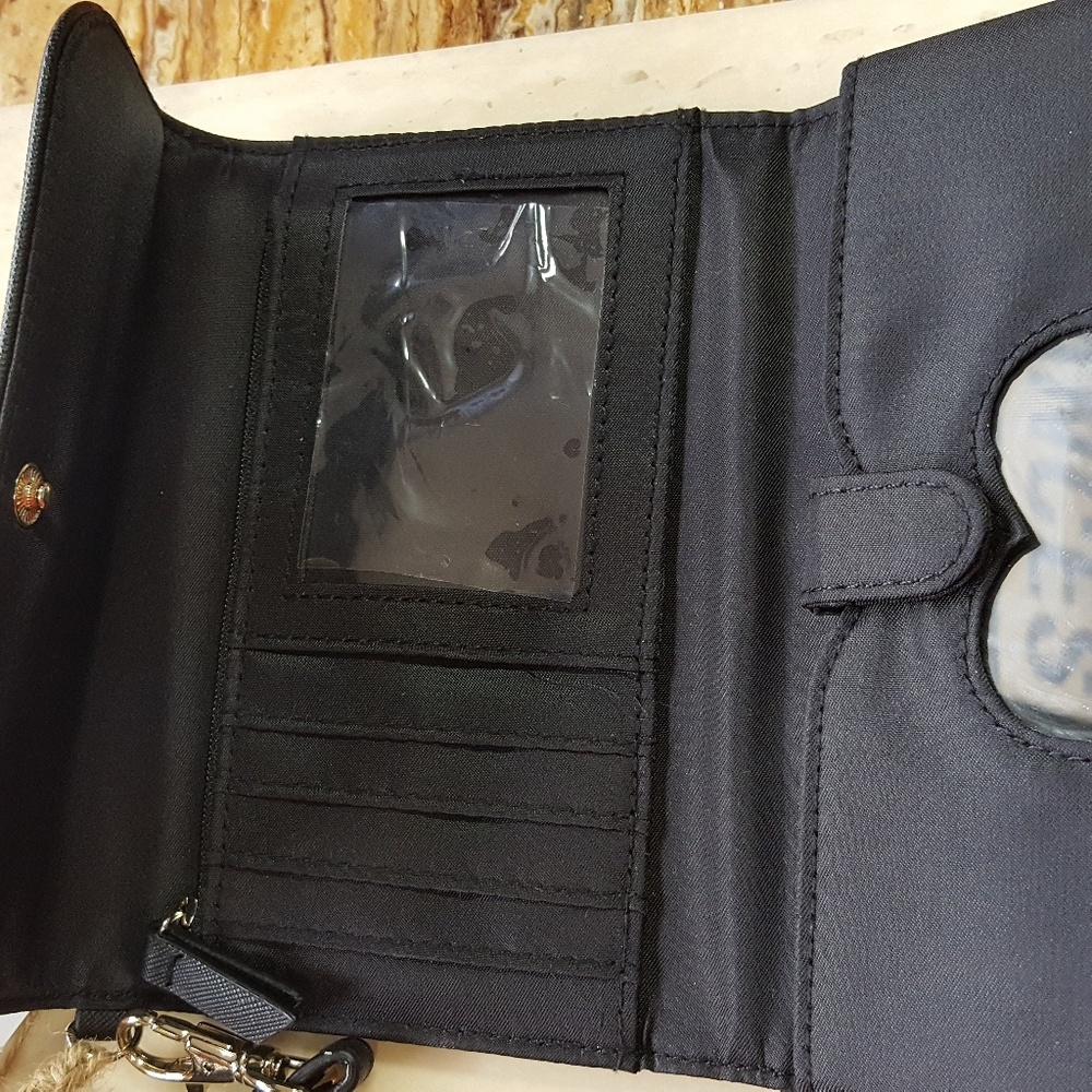 3 Victoria's Secret bags wallet makeup bag change - Picture 4 of 7